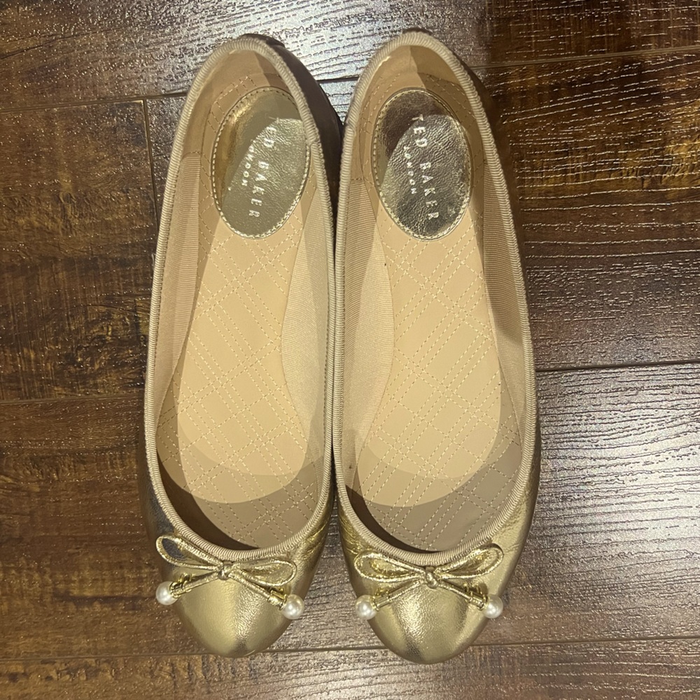 TED BAKER Golden Ballerina Pumps